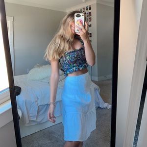 WHITE RUFFLED MID-LENGTH SKIRT